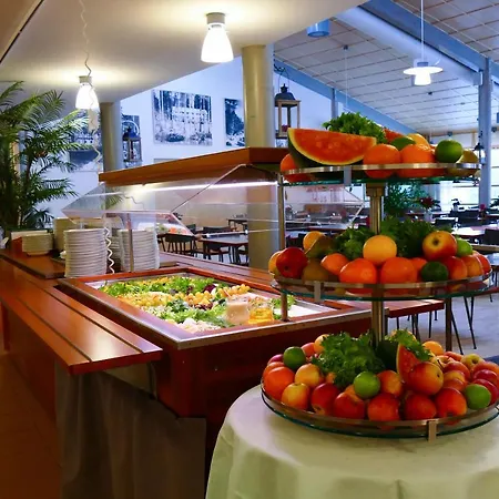 Tanhuvaaran Urheiluopisto & Sport 호텔