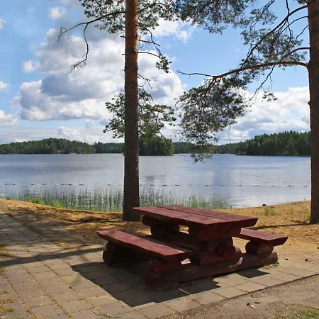 Tanhuvaara Sport 호텔 사본린나