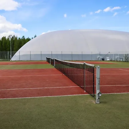 Hotell Tanhuvaaran Urheiluopisto & Sport
