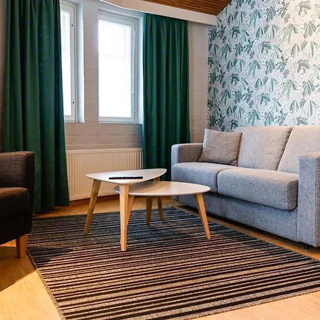 Tanhuvaaran Urheiluopisto & Sport Hotel *