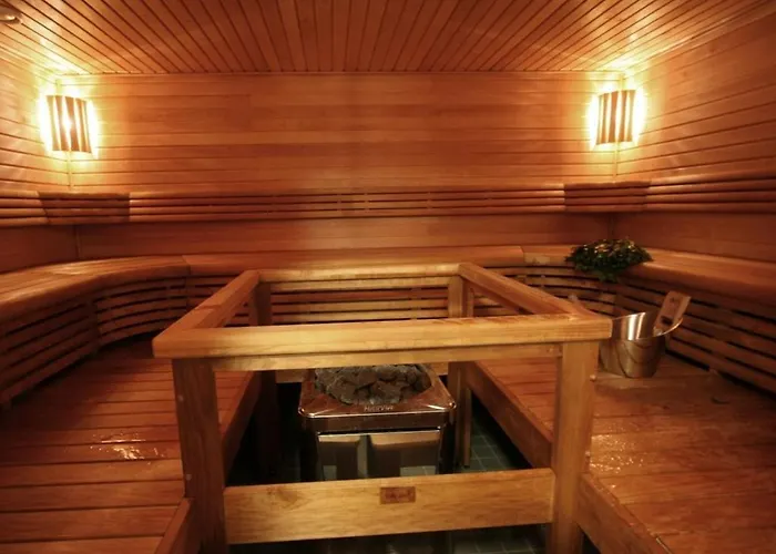 Hotelli Tanhuvaara Sport *